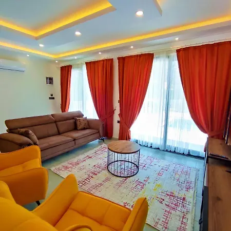 Mese - Kayakoy'de Jakuzili Balayi Villasi *